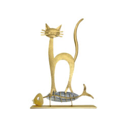 Γάτα σε ψαροκόκαλο