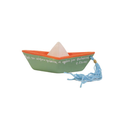 “Ceramic Boat Green with a wish”