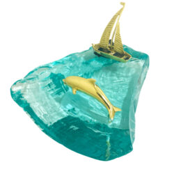 Δελφίνι με καράβι