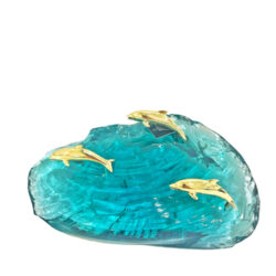 Τρία δελφίνια