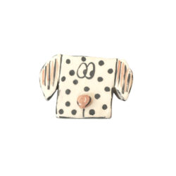 Σκυλάκι λευκό με βούλες