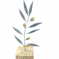 Metallic colored olive tree with three fruits (Αντιγραφή) (Αντιγραφή)