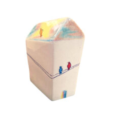 Ceramic painted house 11 cm.