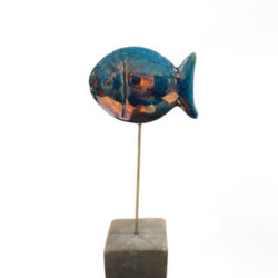 Raku Ψαράκι κεραμικό μπρονζέ με μπλε σε βάση