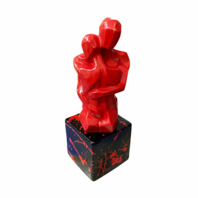 “Αγκαλιασμένες μορφές ΙΙ”