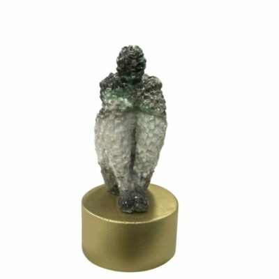 “Καθιστή μορφή VΙ”