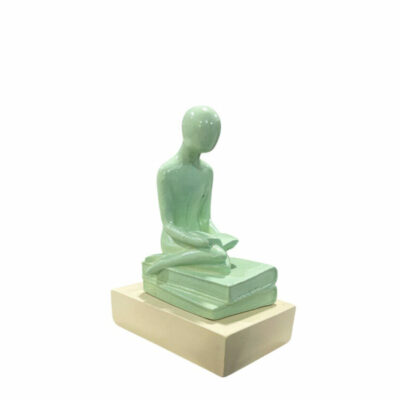 “Μορφή με βιβλίο ΙΙ”