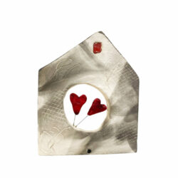 ''Σπίτι με καρδιές''