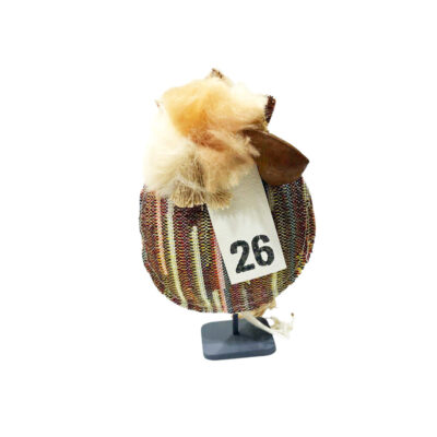 Υφασμάτινο ρόδι σε βάση με γούρι του 26′ ΙΙ