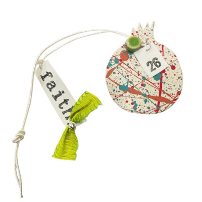 Κεραμική ροδιά abstract με γούρι του 26΄ με ευχή 7εκ. ΙΙ