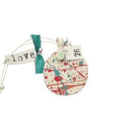 Κεραμική ροδιά abstract με γούρι του 26΄ με ευχή 7εκ.