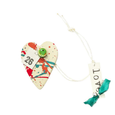 Κεραμική καρδιά abstract με γούρι του 26΄ και ευχή