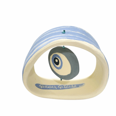 Κεραμικό γούρι σε stand με ευχή : ΄΄ φτου,φτου΄΄