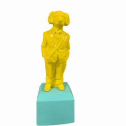 "Αγαλματίδιο σκύλος με κοστούμι κίτρινος"