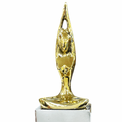 Μεταλλικό διακοσμητικό “Χρυσή γυναικεία μορφή yoga”