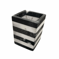 Μαρμάρινο διακοσμητικό "Μολυβοθήκη κύβος "